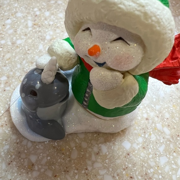 2022 Hallmark Snow Buddies 25th in the Series Ornament NEW - Picture 11 of 12